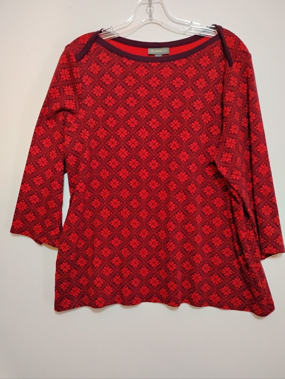 Style&Co. Red Hues Geometric Print 3/4 Long Slit Sleeve 100% Cotton Tee 1X
